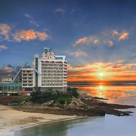 Mohang Haenaru Family Hotel Buan Exteriör bild