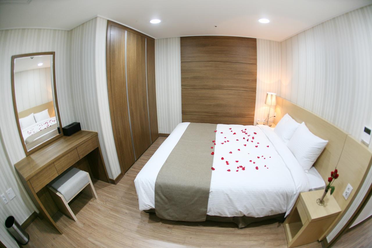 Mohang Haenaru Family Hotel Buan Exteriör bild